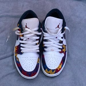 - Jordan 1s lows